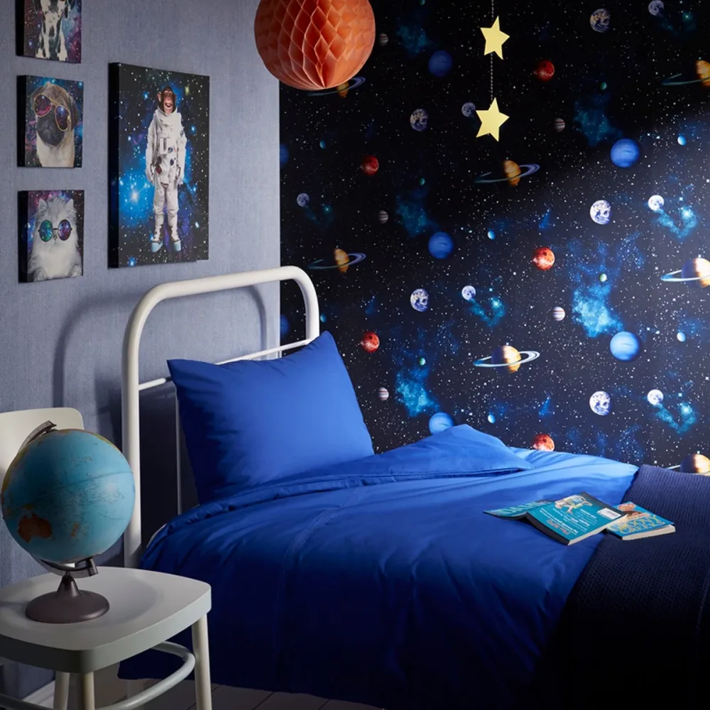 Fantasia III Cosmos Charcoal 668100 Svart Tapet | Stuvbutiken - Bild 2